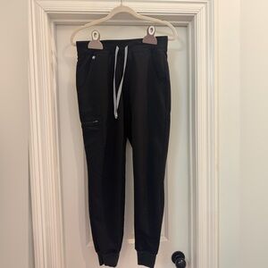 Women’s Zamora joggers size small regular
